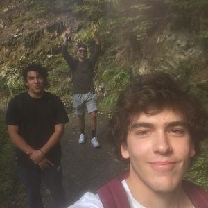 Meet your Posher, Adin